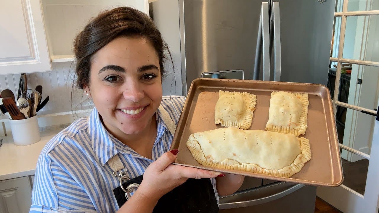 Cover Image for Youtube video: A relaxing afternoon in the kitchen!