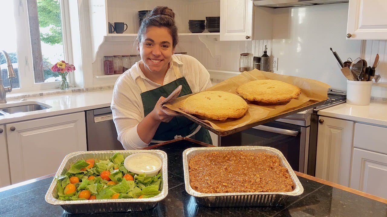 Cover Image for Youtube video: A Cozy Homemade Dinner to Make Their New House Feel Like Home