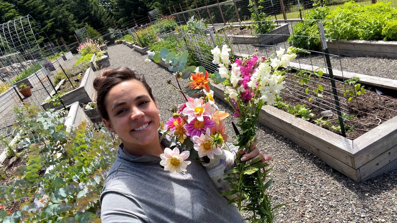Cover Image for Youtube video: Full June Garden Tour: What’s Thriving, What Failed, and What Surprised Me